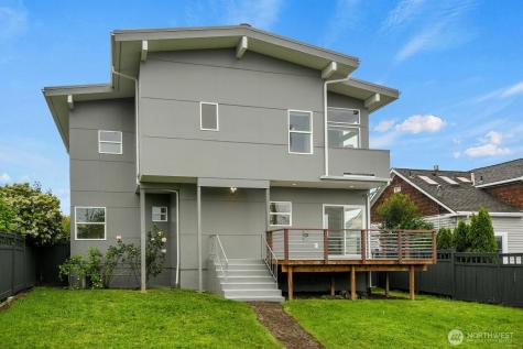 6738 36th Avenue SW Seattle WA 98126