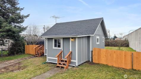 1908 S 43rd Street Tacoma WA 98418