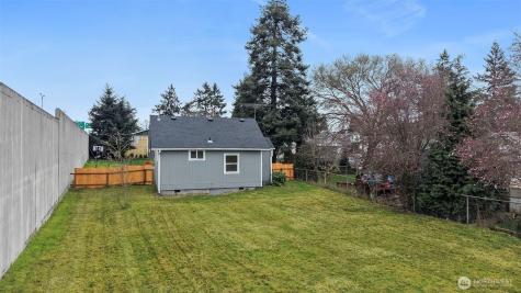 1908 S 43rd Street Tacoma WA 98418