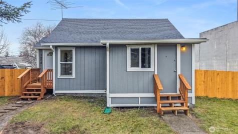 1908 S 43rd Street Tacoma WA 98418