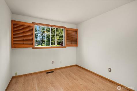 15718 NE 198th Street Woodinville WA 98072