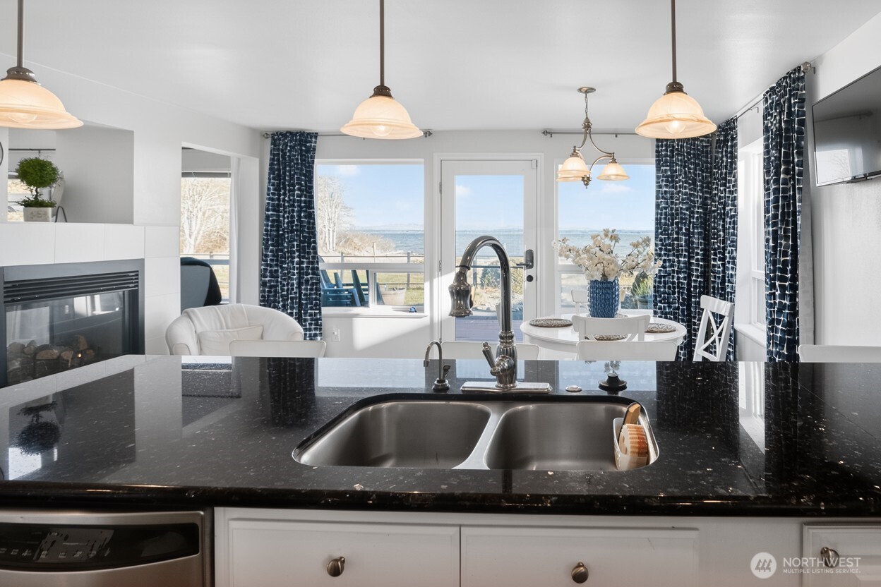120 Sunrise Avenue SE Ocean Shores WA 98569