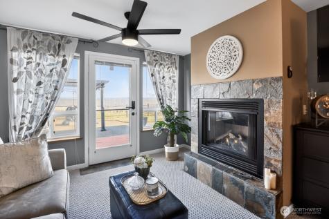 120 Sunrise Avenue SE Ocean Shores WA 98569