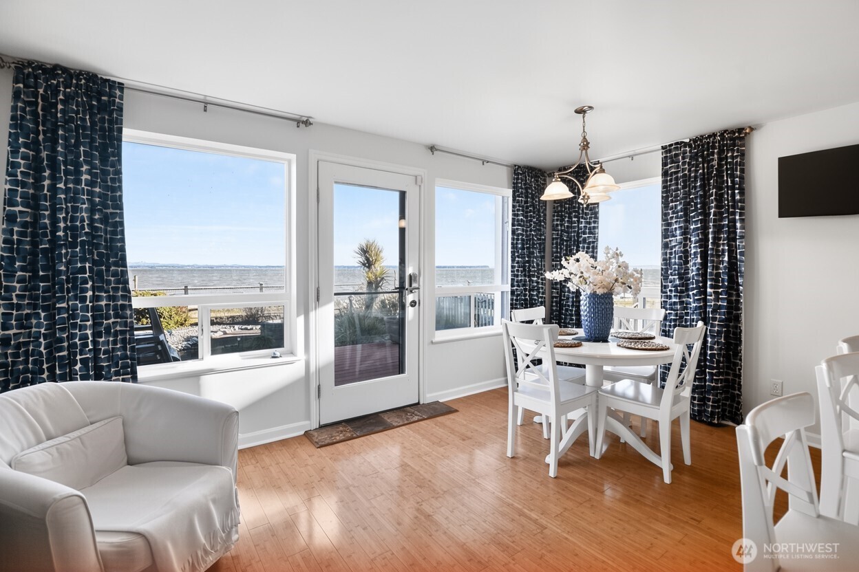 120 Sunrise Avenue SE Ocean Shores WA 98569