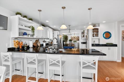 120 Sunrise Avenue SE Ocean Shores WA 98569