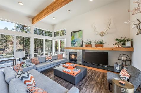 9275 Lone Pine Orchards Road Leavenworth WA 98826