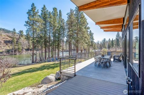 9275 Lone Pine Orchards Road Leavenworth WA 98826
