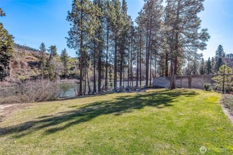 9275 Lone Pine Orchards Road Leavenworth WA 98826