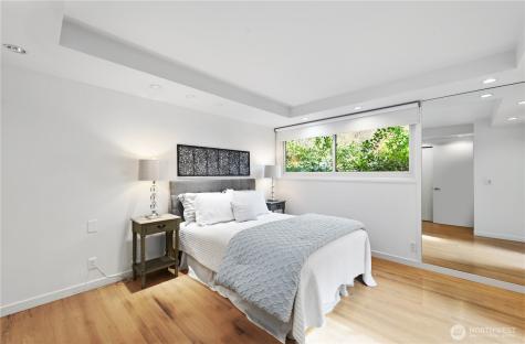 16 Wembley Lane Mercer Island WA 98040