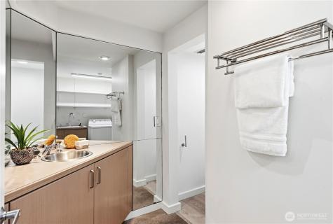16 Wembley Lane Mercer Island WA 98040