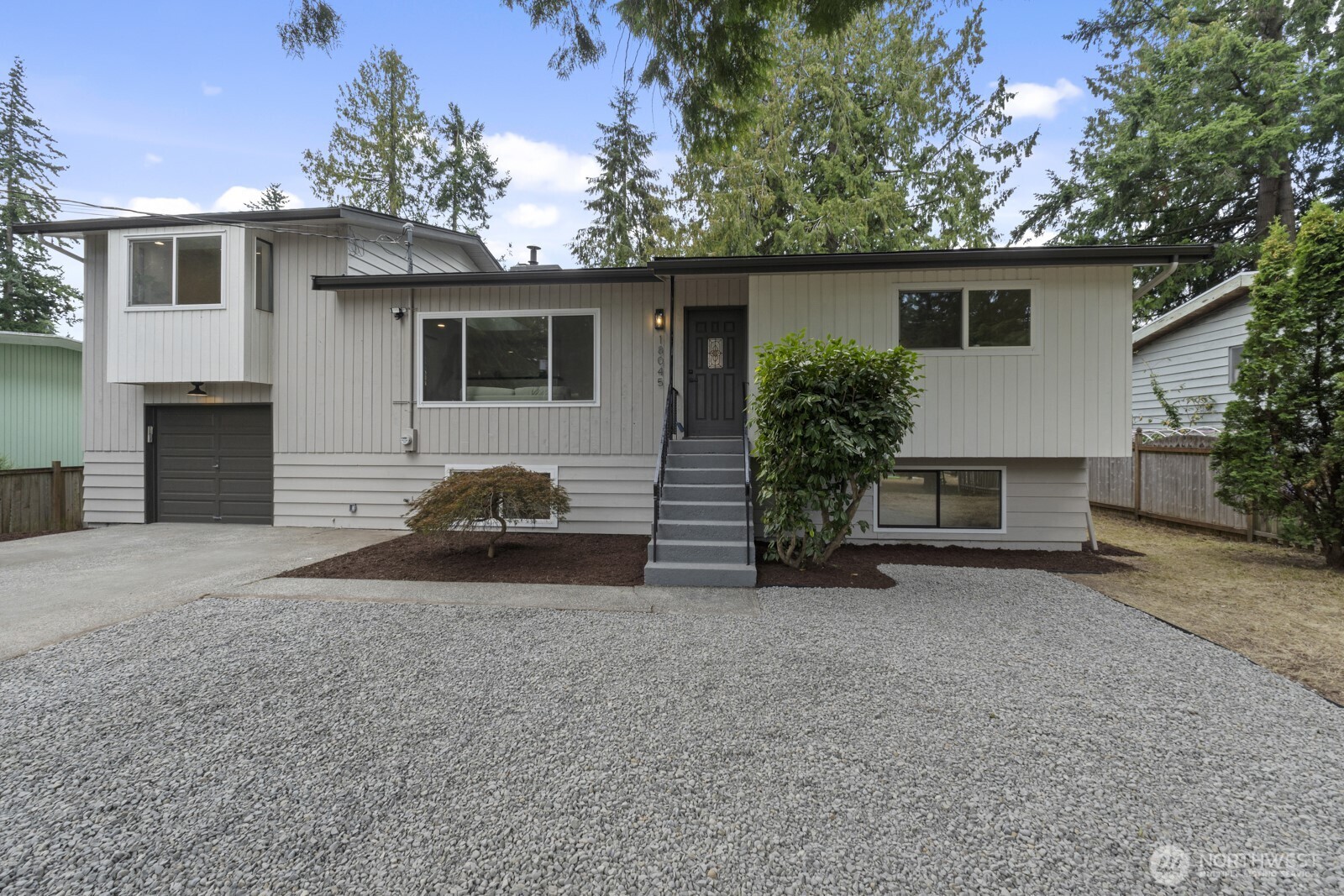 18045 3rd Avenue NE Shoreline WA 98155