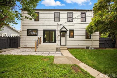 417 N Columbia Street Chelan WA 98816