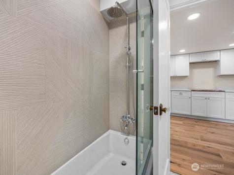 417 N Columbia Street Chelan WA 98816