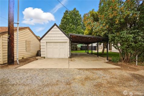 417 N Columbia Street Chelan WA 98816