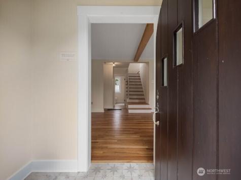 417 N Columbia Street Chelan WA 98816