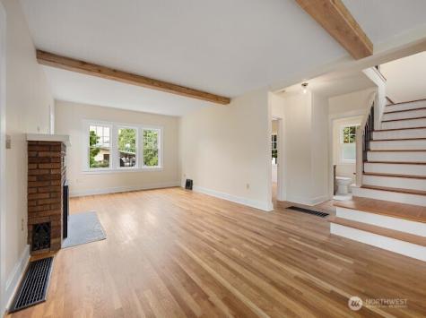 417 N Columbia Street Chelan WA 98816