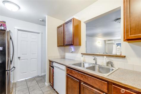 8921 Commercial Street SW Lakewood WA 98498