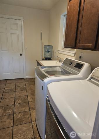 8921 Commercial Street SW Lakewood WA 98498