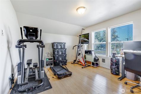 8921 Commercial Street SW Lakewood WA 98498