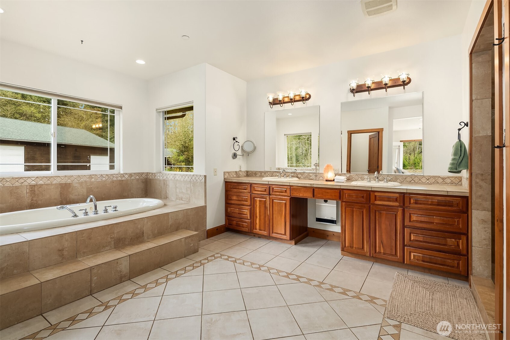 7828 Tolt Highlands Road NE Carnation WA 98014