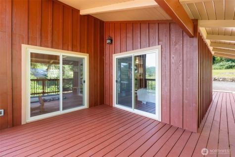 132 Lake Terrace Drive Mossyrock WA 98564