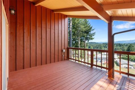 132 Lake Terrace Drive Mossyrock WA 98564