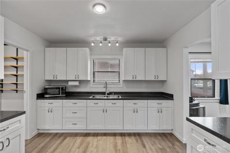 508 30th Street Hoquiam WA 98550