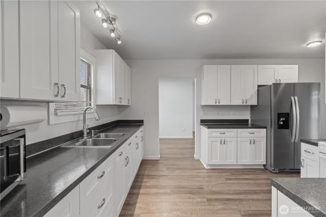 508 30th Street Hoquiam WA 98550