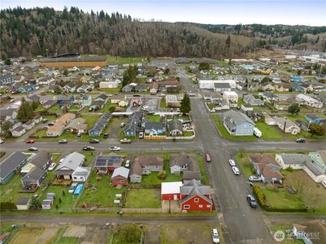 508 30th Street Hoquiam WA 98550