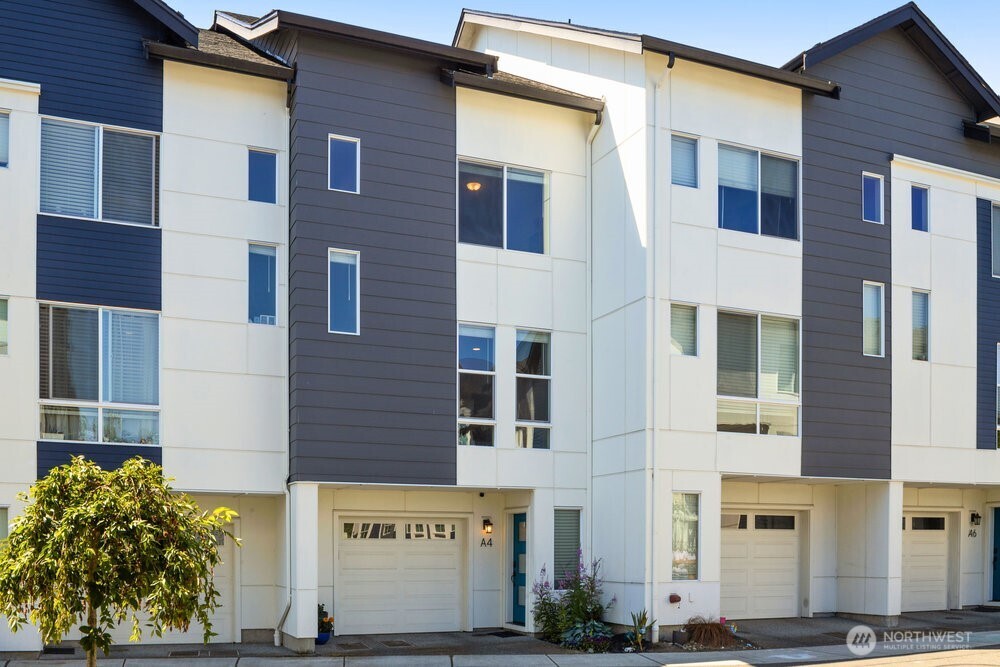 14715 Admiralty Way Lynnwood WA 98087