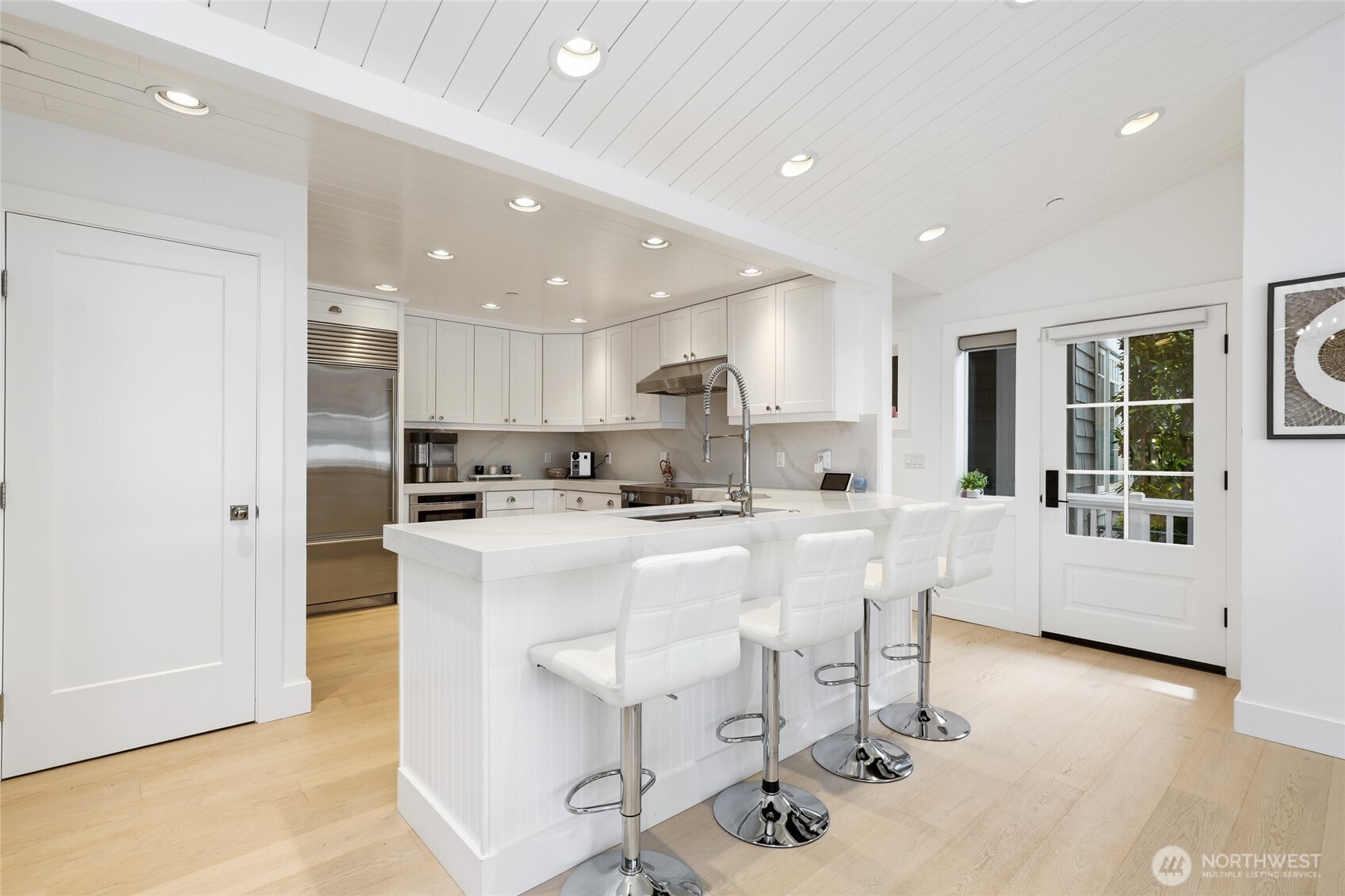 5021 Lakehurst Lane Bellevue WA 98006