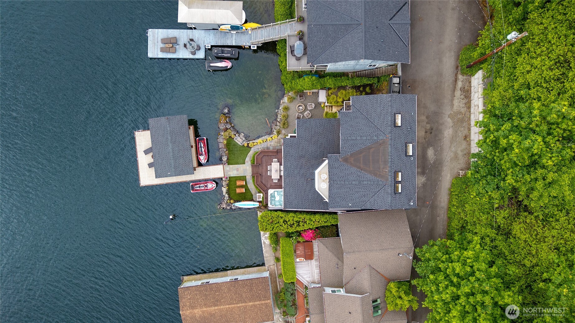 5021 Lakehurst Lane Bellevue WA 98006