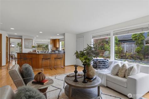 26057 SE 38th Street Sammamish WA 98029