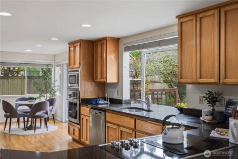 26057 SE 38th Street Sammamish WA 98029