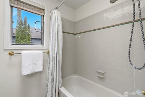 26057 SE 38th Street Sammamish WA 98029