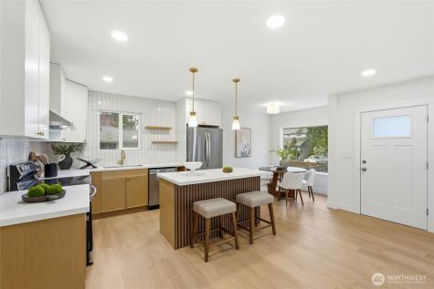 10731 18th Avenue SW Seattle WA 98146