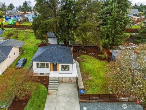 10731 18th Avenue SW Seattle WA 98146