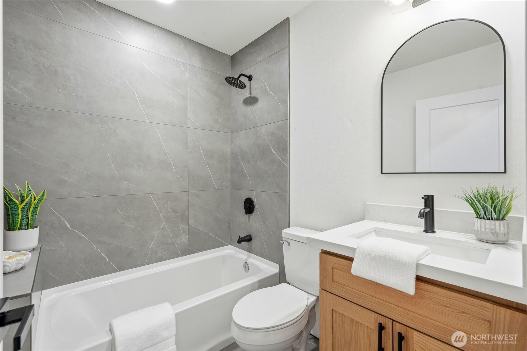 10731 18th Avenue SW Seattle WA 98146
