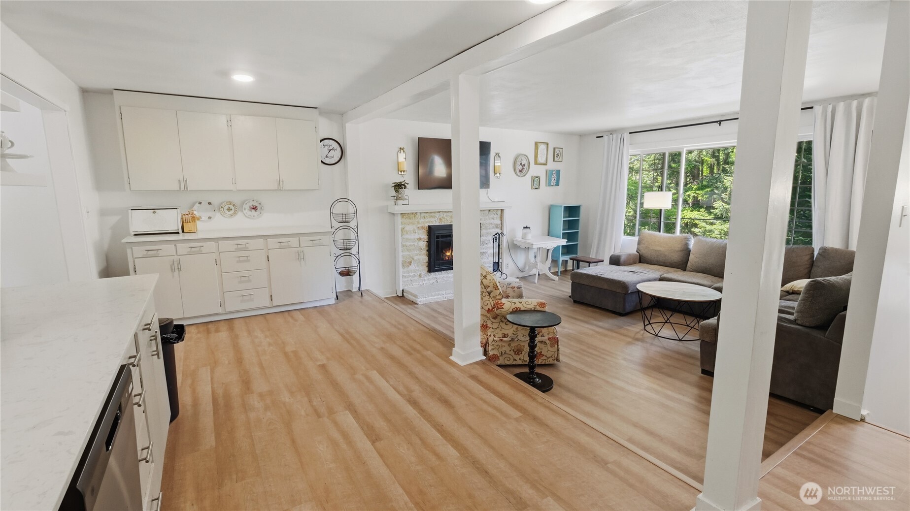 18427 Homeview Drive Edmonds WA 98026