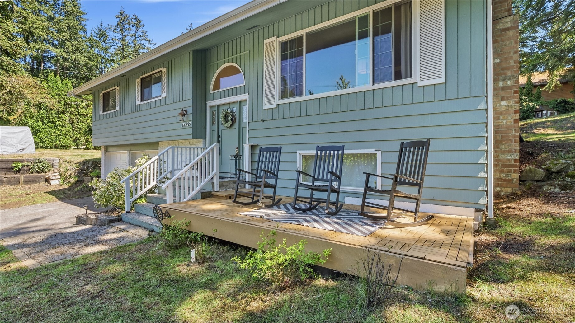 18427 Homeview Drive Edmonds WA 98026