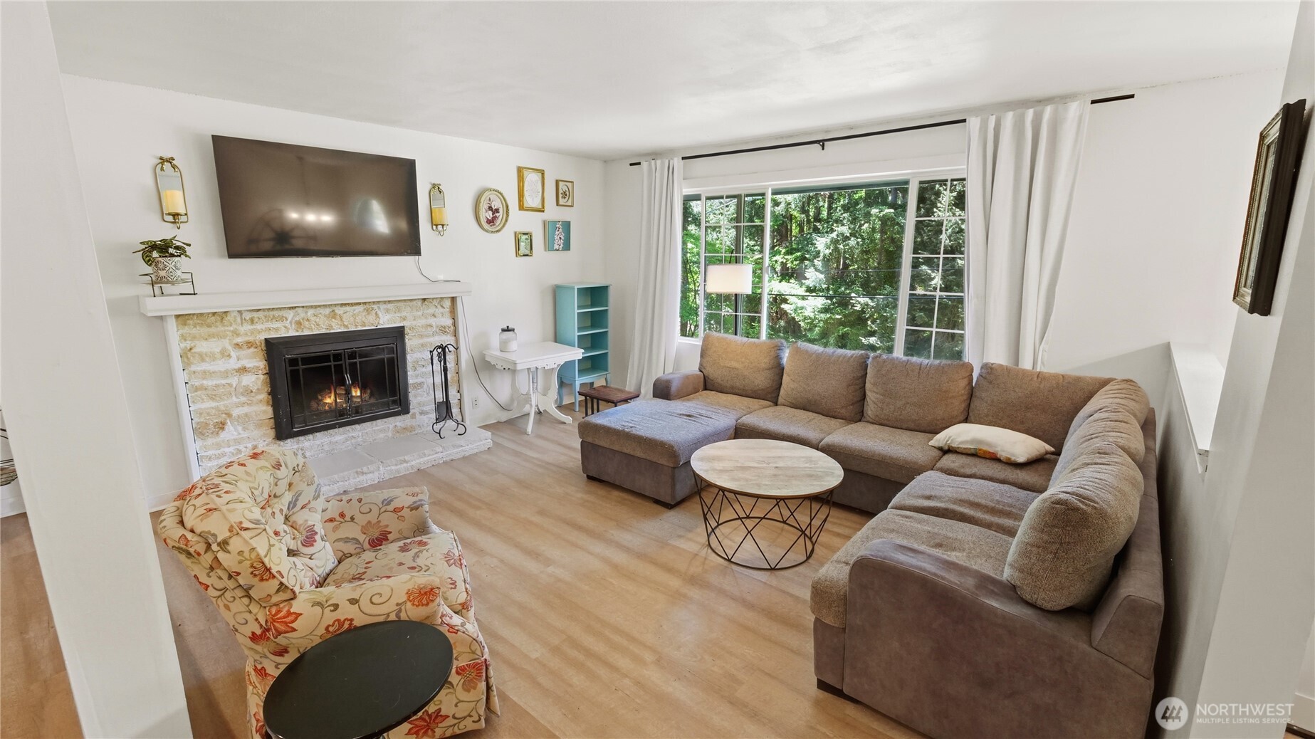 18427 Homeview Drive Edmonds WA 98026