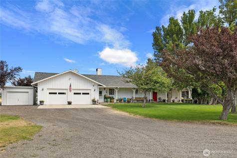 1210 Takhoma Farm Road Ellensburg WA 98926