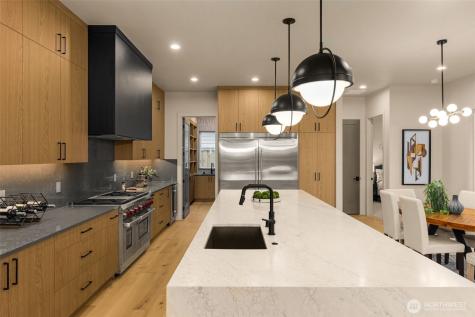 15625 SE 9th Street Bellevue WA 98008