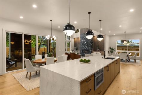 15625 SE 9th Street Bellevue WA 98008