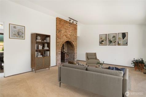 18552 15th Loop NE Poulsbo WA 98370