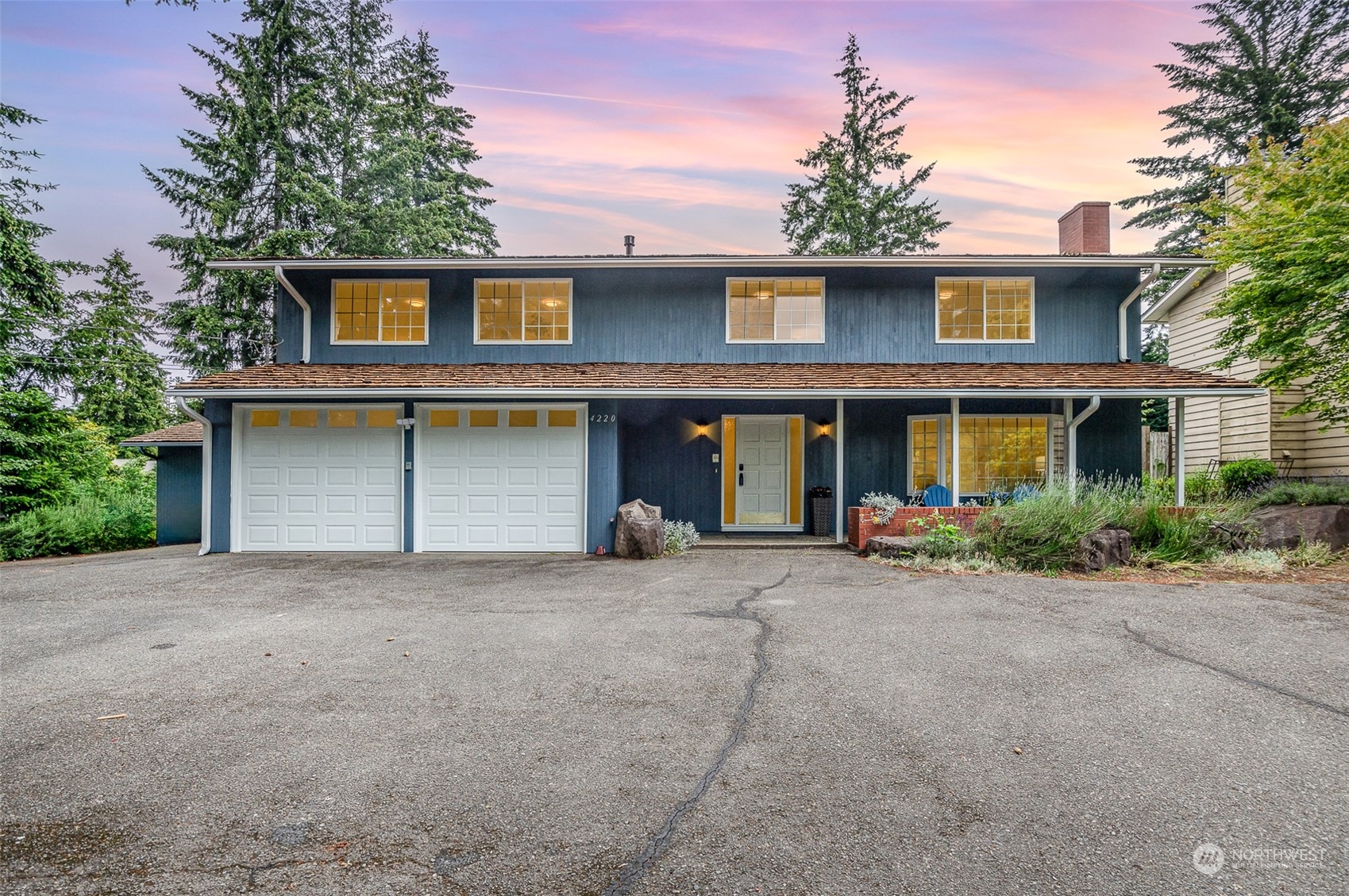 4220 88th Avenue SE Mercer Island WA 98040