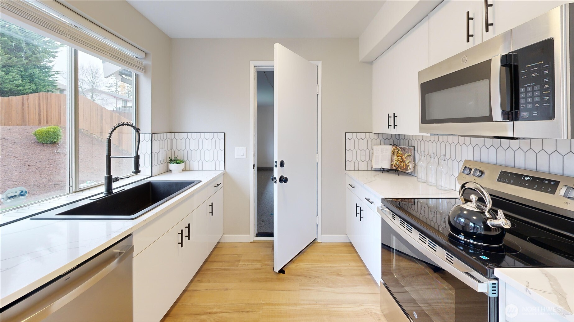 11406 SE 219th Place Kent WA 98031