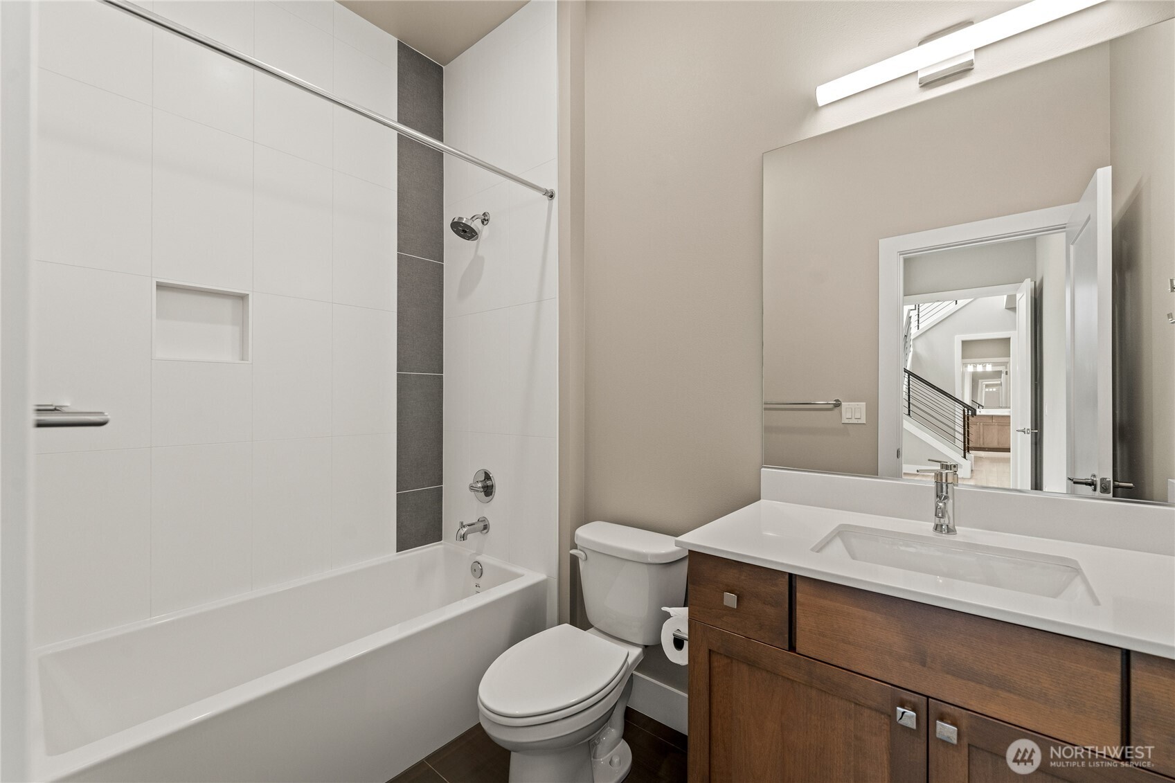 2483 NE 242nd Place Sammamish WA 98074