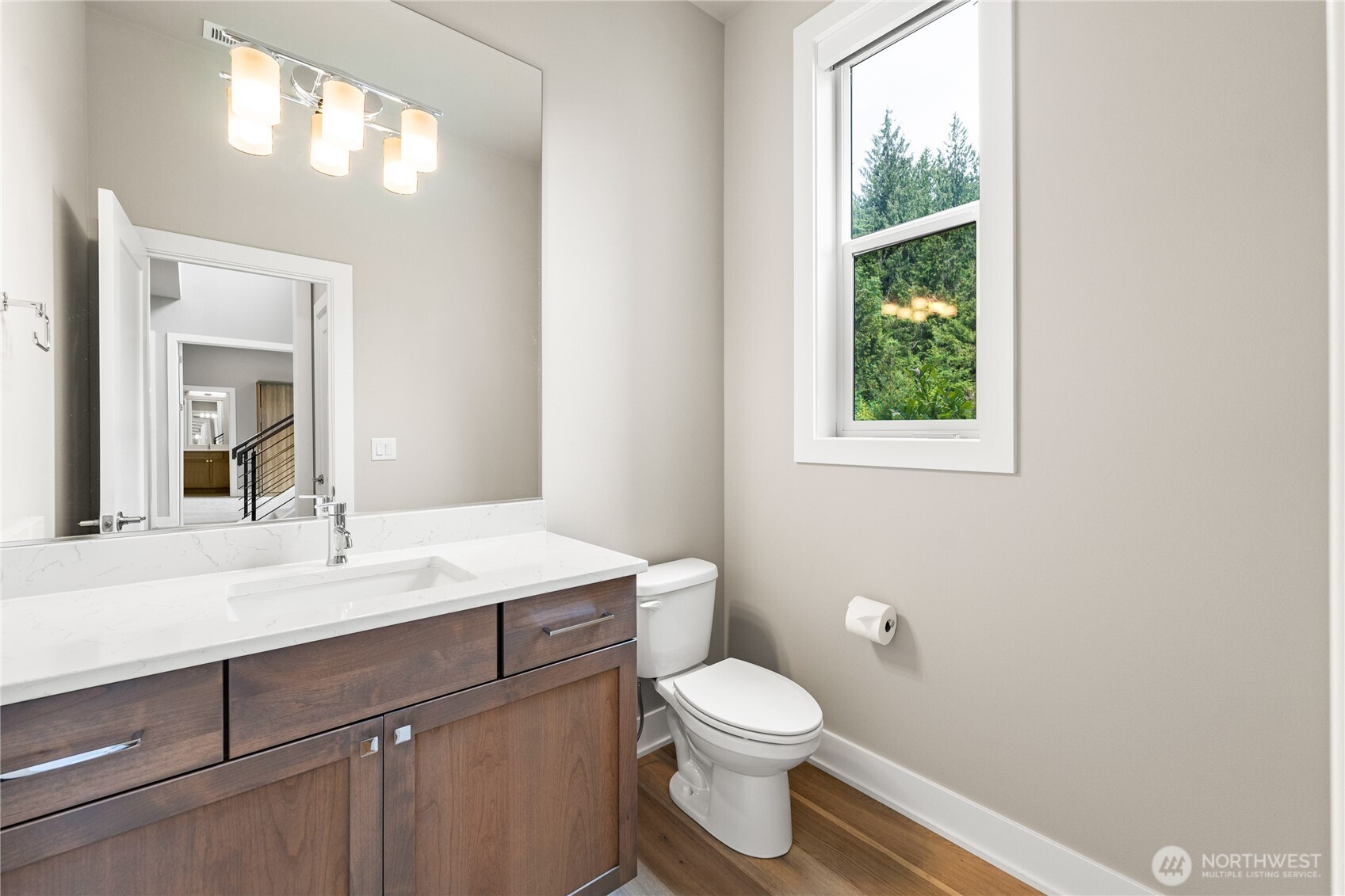 2483 NE 242nd Place Sammamish WA 98074