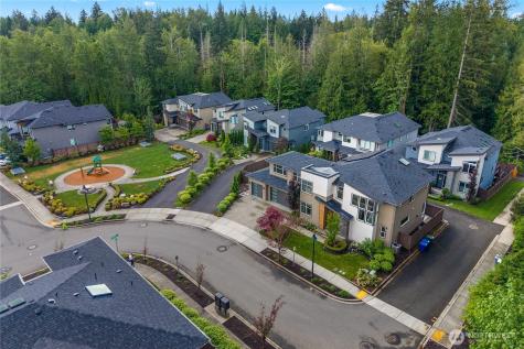 2483 NE 242nd Place Sammamish WA 98074